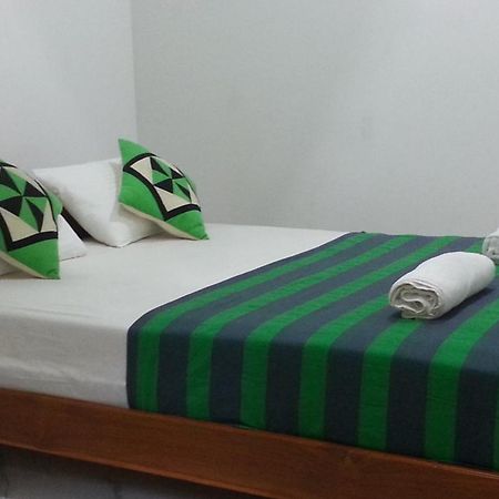 Leesa Villa Safari Resort Udawalawe Eksteriør billede