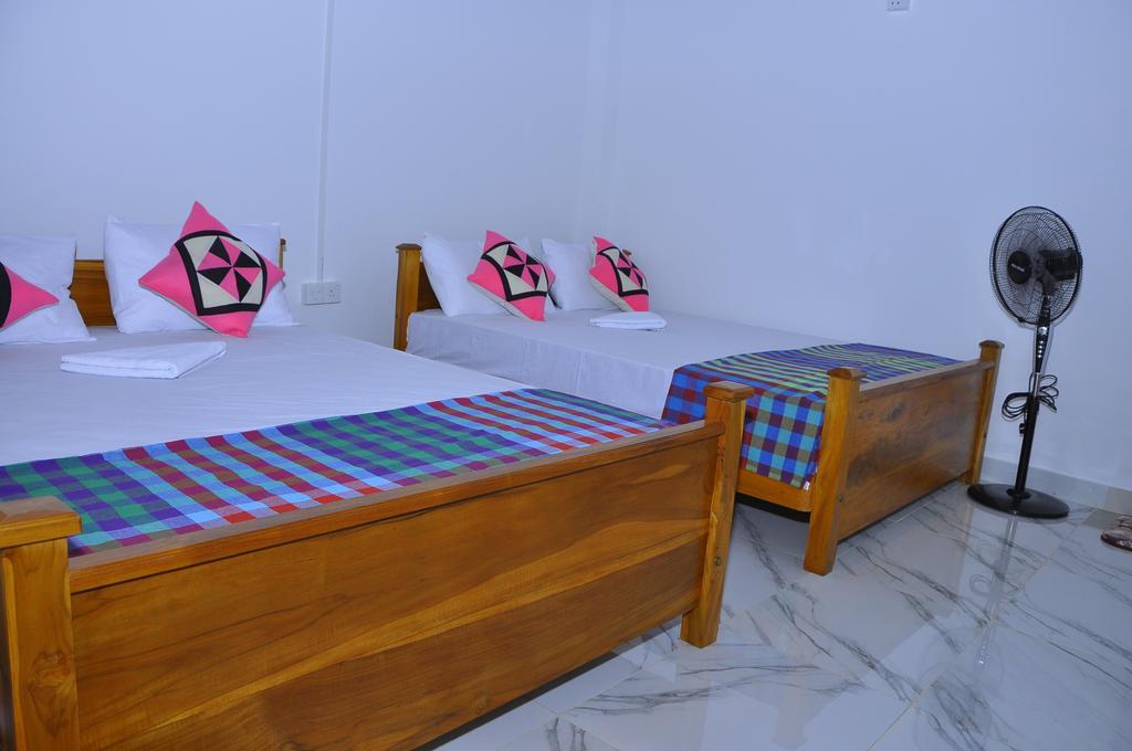 Leesa Villa Safari Resort Udawalawe Eksteriør billede