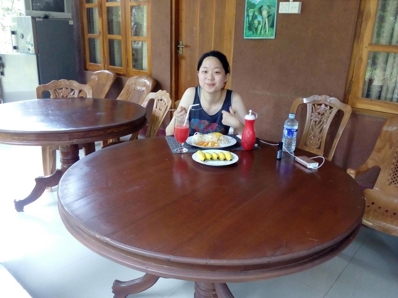 Leesa Villa Safari Resort Udawalawe Eksteriør billede