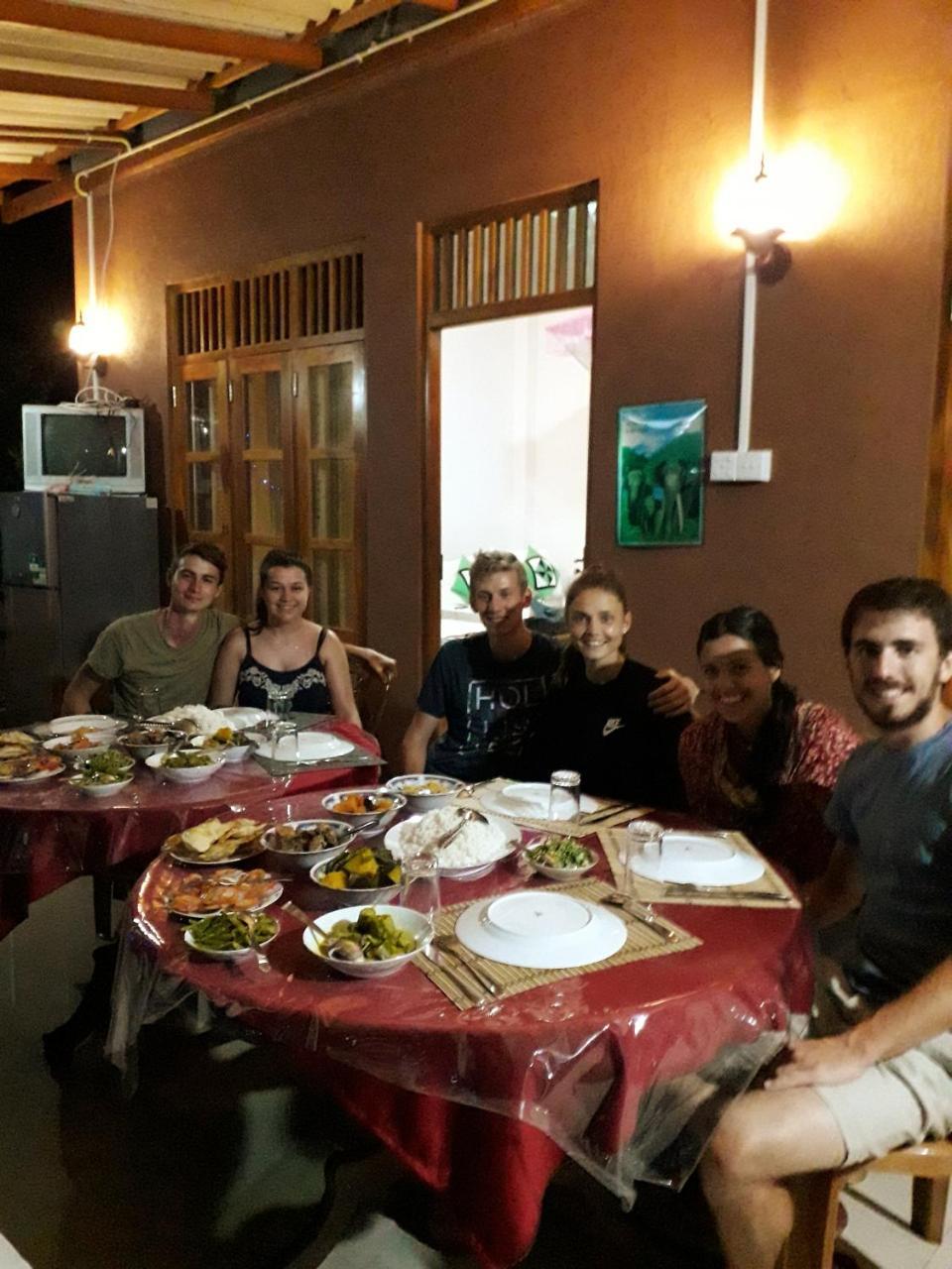 Leesa Villa Safari Resort Udawalawe Eksteriør billede