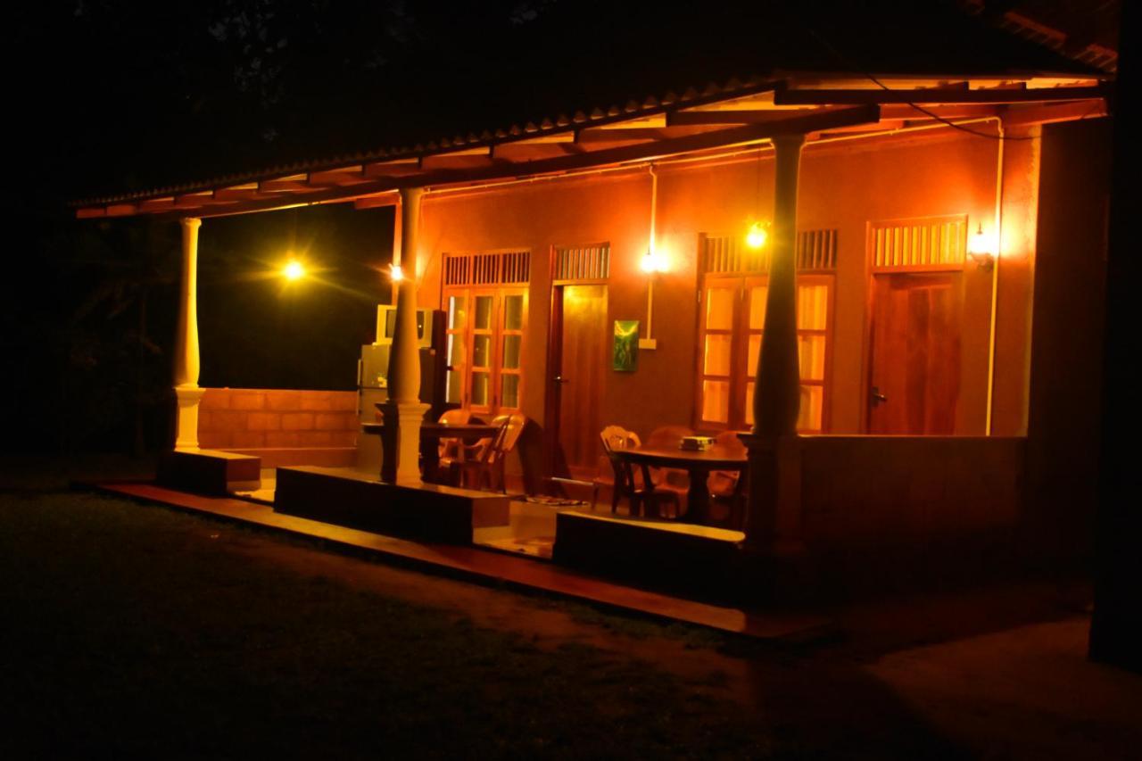 Leesa Villa Safari Resort Udawalawe Eksteriør billede